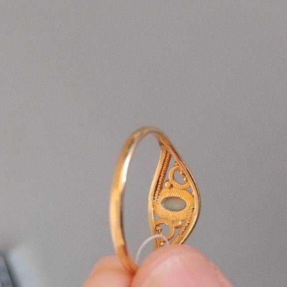 Welo Opal Ring - Picture 5 of 8